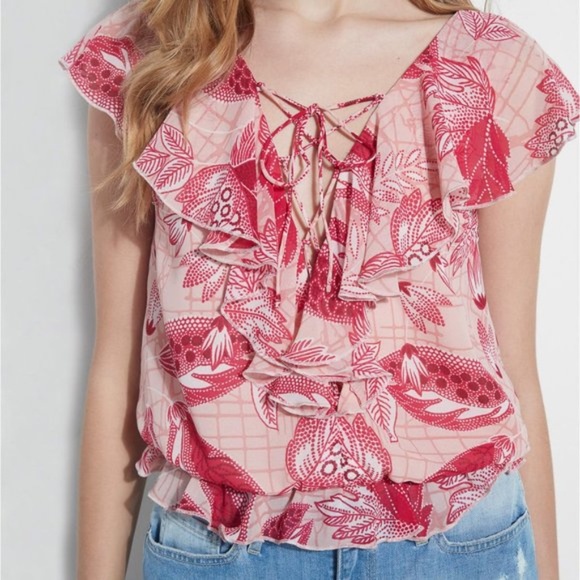 New GUESS Everly Floral Bodysuit - Picture 1 of 8